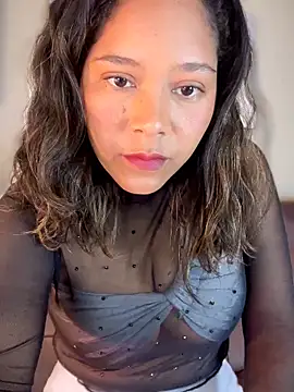ariamonroe online show from September 2025 04:11:01 PM