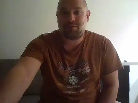 CristalDad online show from October 2025 10:00:02 PM