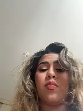 Snapshot of itsdanividarte chatting on October 2025 09:37:01 PM itsdanividarte online show from October 2025 09:37:01 PM