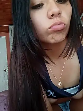 Snapshot of BellaBliss123 chatting on September 2025 05:06:01 PM BellaBliss123 online show from September 2025 05:06:01 PM