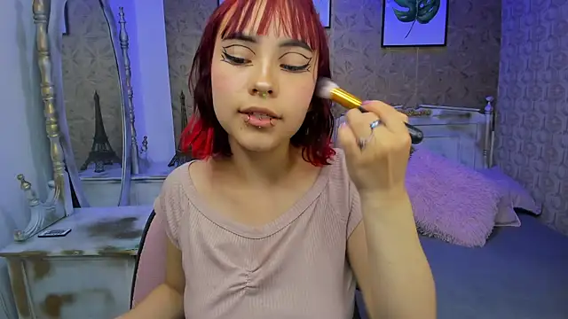 Snapshot of Megane_whitte chatting on October 2025 03:49:02 AM Megane whitte online show from October 2025 03:49:02 AM