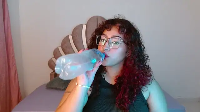 BlueeVelvet online show from September 2025 02:16:02 AM