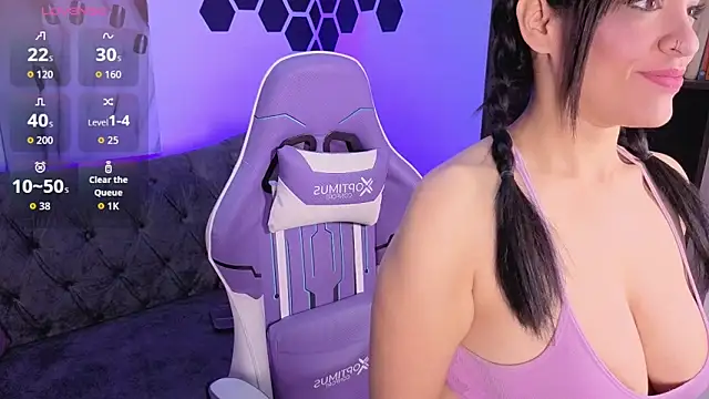 Snapshot of Angelina__Smith chatting on November 2025 08:20:01 PM Angelina Smith online show from November 2025 08:20:01 PM