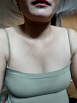 Snapshot of Paul-paul11 chatting on October 2025 03:25:03 AM Paul-paul11 online show from October 2025 03:25:03 AM