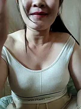 Snapshot of Paul-paul11 chatting on November 2025 04:36:02 AM Paul-paul11 online show from November 2025 04:36:02 AM