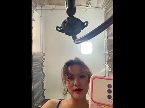 Snapshot of sharony_x chatting on November 2025 09:06:02 AM sharony x online show from November 2025 09:06:02 AM