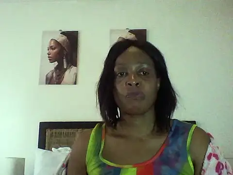 Snapshot of Blacksashaxx chatting on November 2025 12:22:02 PM Blacksashaxx online show from November 2025 12:22:02 PM