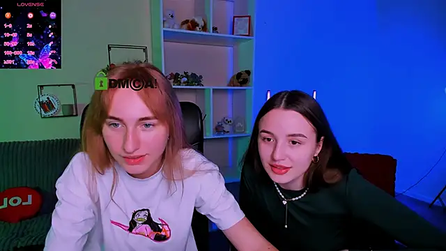 Snapshot of leslie_bird chatting on October 2025 11:43:01 AM leslie bird online show from October 2025 11:43:01 AM