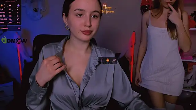 Snapshot of leslie_bird chatting on October 2025 01:25:01 PM leslie bird online show from October 2025 01:25:01 PM