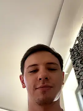 KirilStella online show from September 2025 11:59:01 AM