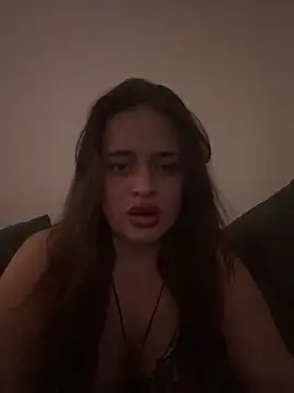 Roxy 30 online show from October 2025 07:10:02 PM