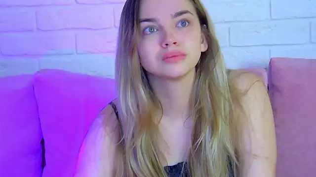 AnitaVenture online show from October 2025 04:10:02 AM