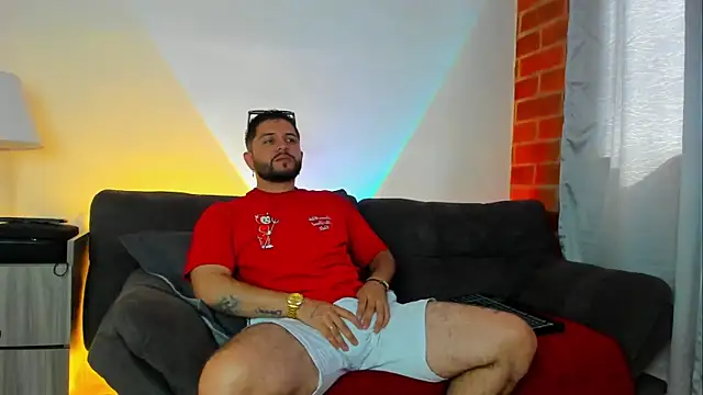 TomSloam online show from October 2025 01:45:02 PM