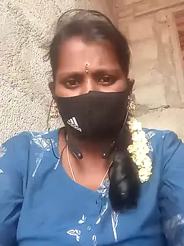 Snapshot of Tamil_Hot_Sandy chatting on October 2025 08:54:02 AM Tamil Hot Sandy online show from October 2025 08:54:02 AM