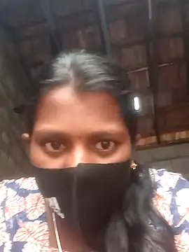 Snapshot of Tamil_Hot_Sandy chatting on October 2025 01:26:01 AM Tamil Hot Sandy online show from October 2025 01:26:01 AM