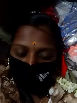 Snapshot of Tamil_Hot_Sandy chatting on October 2025 05:13:02 PM Tamil Hot Sandy online show from October 2025 05:13:02 PM