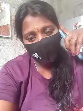 Snapshot of Tamil_Hot_Sandy chatting on November 2025 05:07:01 AM Tamil Hot Sandy online show from November 2025 05:07:01 AM