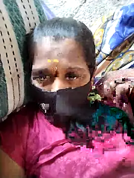 Snapshot of Tamil_Hot_Sandy chatting on November 2025 05:50:02 AM Tamil Hot Sandy online show from November 2025 05:50:02 AM