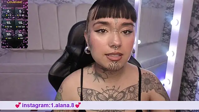 Mia Baker v online show from September 2025 03:16:01 PM