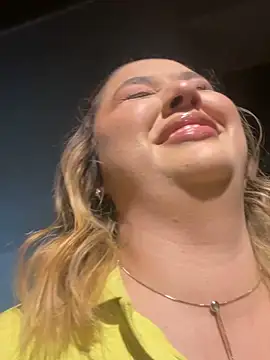 Snapshot of Angelina_velvett chatting on October 2025 11:26:02 PM Angelina velvett online show from October 2025 11:26:02 PM