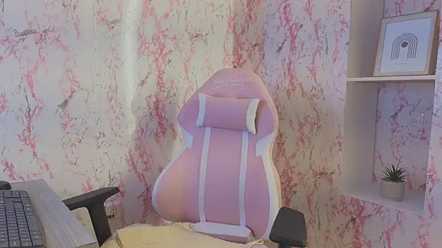 Sharon Curvy online show from October 2025 03:10:02 AM