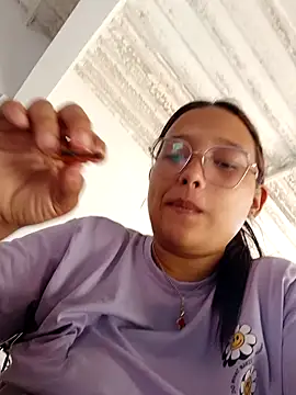 Snapshot of young_dairy01 chatting on October 2025 12:05:01 PM young dairy01 online show from October 2025 12:05:01 PM