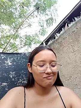 Snapshot of young_dairy01 chatting on November 2025 12:15:02 PM young dairy01 online show from November 2025 12:15:02 PM