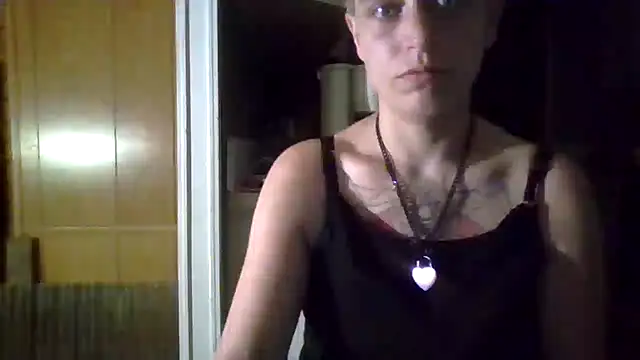 Snapshot of fuqmeovrplz chatting on September 2025 12:27:02 AM fuqmeovrplz online show from September 2025 12:27:02 AM