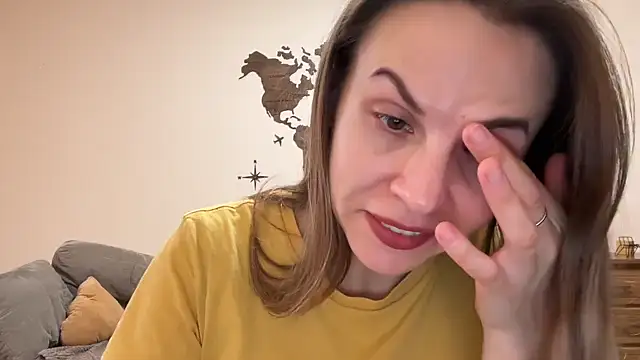 Snapshot of AnnieLove7722 chatting on November 2025 10:36:02 AM AnnieLove7722 online show from November 2025 10:36:02 AM