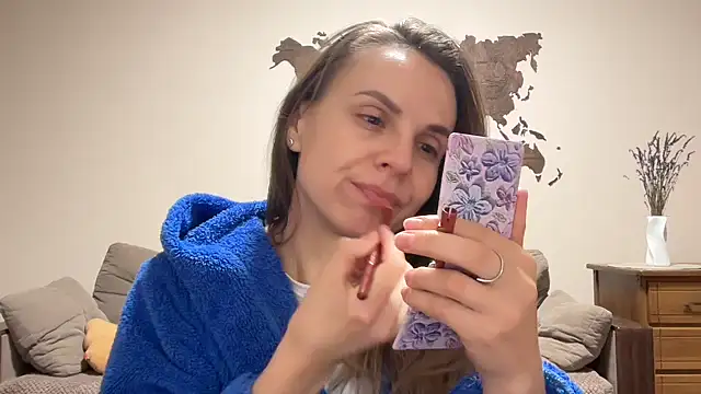 Snapshot of AnnieLove7722 chatting on November 2025 12:30:01 PM AnnieLove7722 online show from November 2025 12:30:01 PM