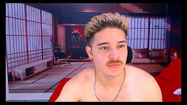 AlexPiersss online show from October 2025 07:13:01 PM