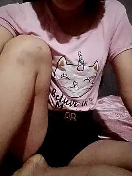 nhinhi-sexy online show from November 2025 10:01:01 PM