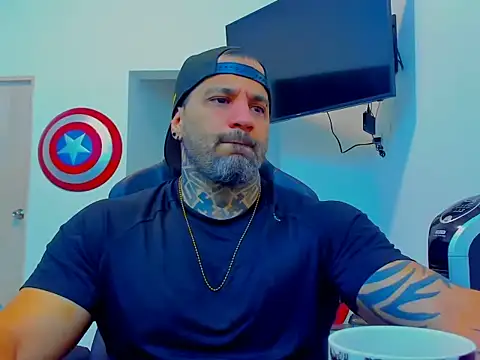 JoshRigby online show from October 2025 08:16:02 PM