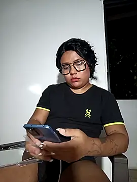 hot pleaser1   online show from October 2025 12:19:01 AM