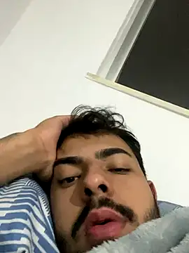 artzin2334 online show from September 2025 07:45:02 AM