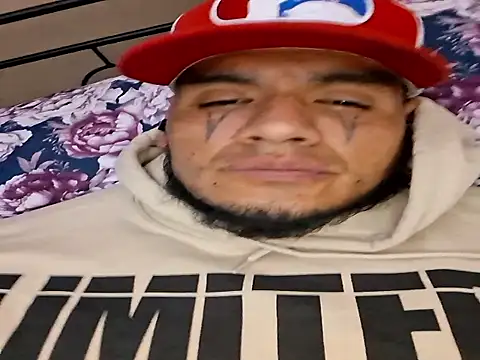 Snapshot of itsJrivera24 chatting on November 2025 10:20:01 AM itsJrivera24 online show from November 2025 10:20:01 AM