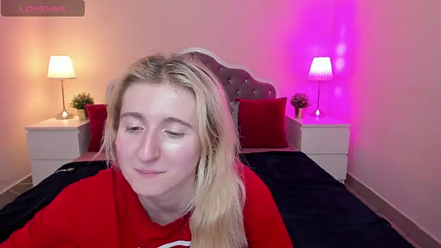 CamillaDreamer online show from November 2025 04:41:02 PM