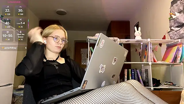 xX Looola Xx online show from November 2025 04:28:01 PM