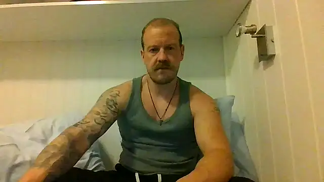 Snapshot of Real_viking chatting on September 2025 08:58:01 PM Real viking online show from September 2025 08:58:01 PM