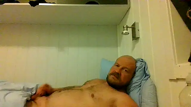Snapshot of Real_viking chatting on October 2025 09:27:01 PM Real viking online show from October 2025 09:27:01 PM