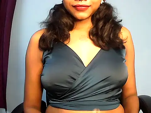 PAYARI PURVI online show from October 2025 07:10:02 PM