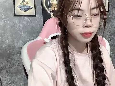 Ellie039 online show from September 2025 08:25:01 PM