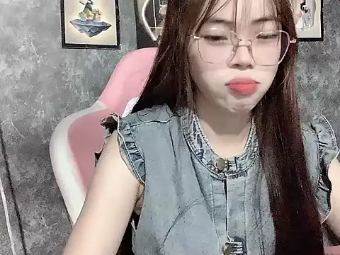 Ellie039 online show from October 2025 04:14:02 PM