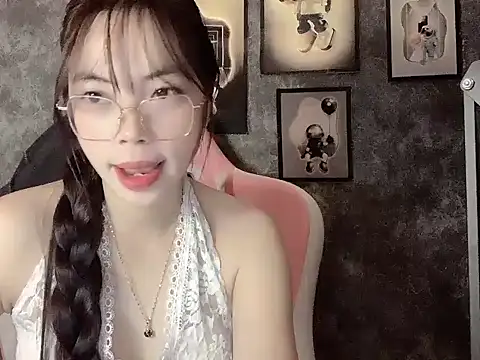 Ellie039 online show from October 2025 02:48:02 AM