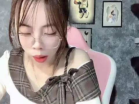 Ellie039 online show from October 2025 04:19:02 PM