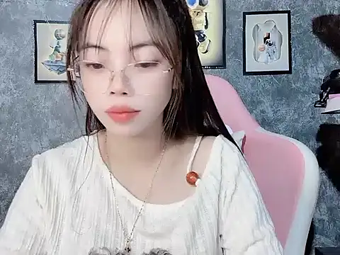 Ellie039 online show from November 2025 04:41:01 PM