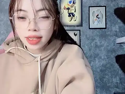 Ellie039 online show from November 2025 10:21:01 PM