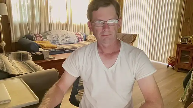 Snapshot of guyhereoncam chatting on October 2025 12:06:02 PM guyhereoncam online show from October 2025 12:06:02 PM