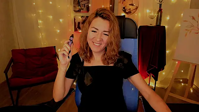 Snapshot of DonnaSmitth chatting on November 2025 04:17:01 PM DonnaSmitth online show from November 2025 04:17:01 PM