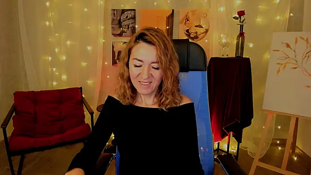 Snapshot of DonnaSmitth chatting on November 2025 06:44:01 AM DonnaSmitth online show from November 2025 06:44:01 AM